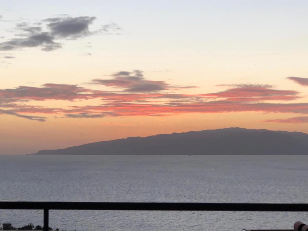 Amazing Duplex With Large Terrace And Sea Views Appartement Puerto de Santiago  Buitenkant foto