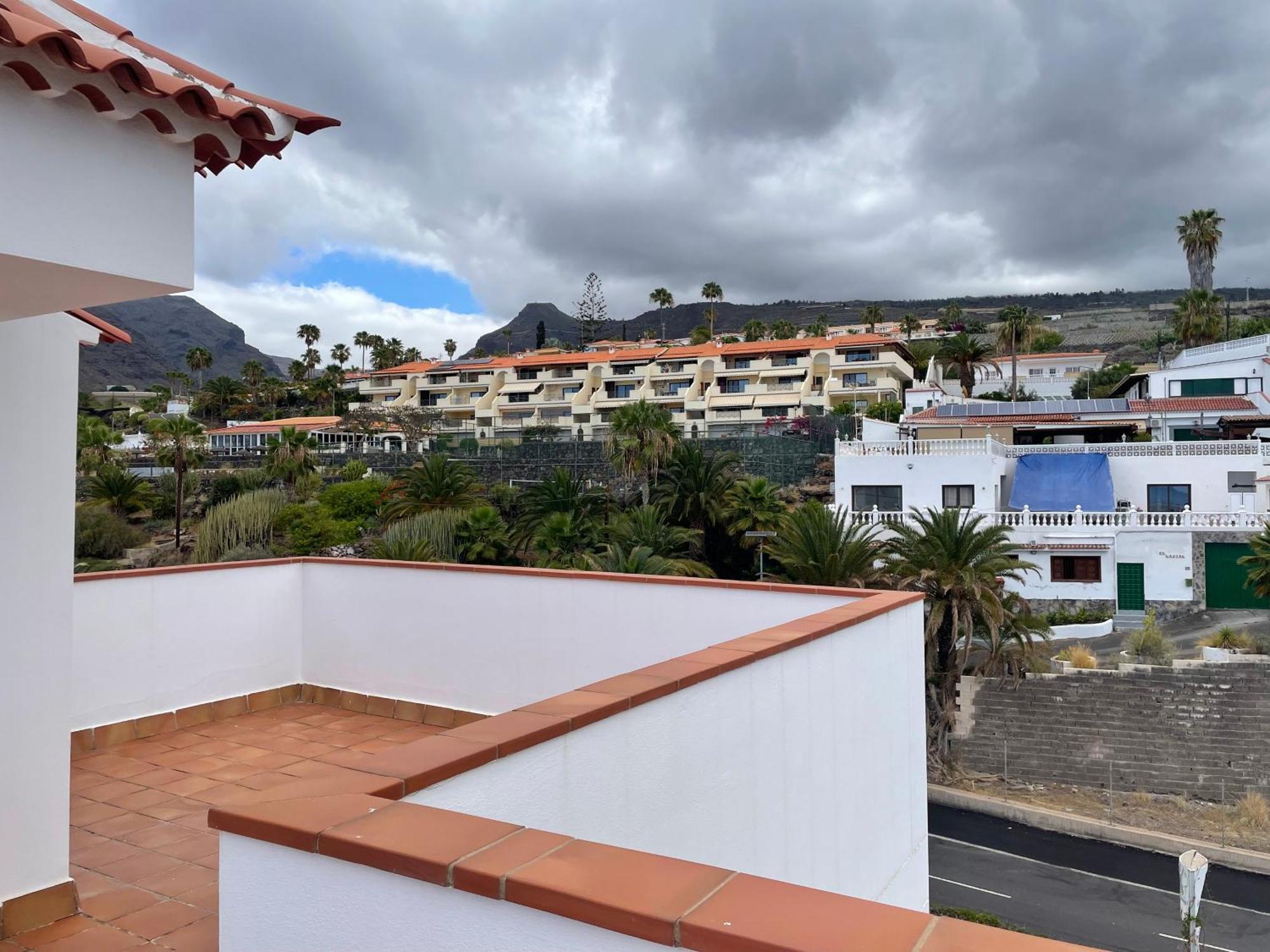 Amazing Duplex With Large Terrace And Sea Views Appartement Puerto de Santiago  Buitenkant foto